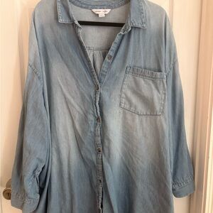 Old Navy Light Blue Boyfriend Chambray Shirt